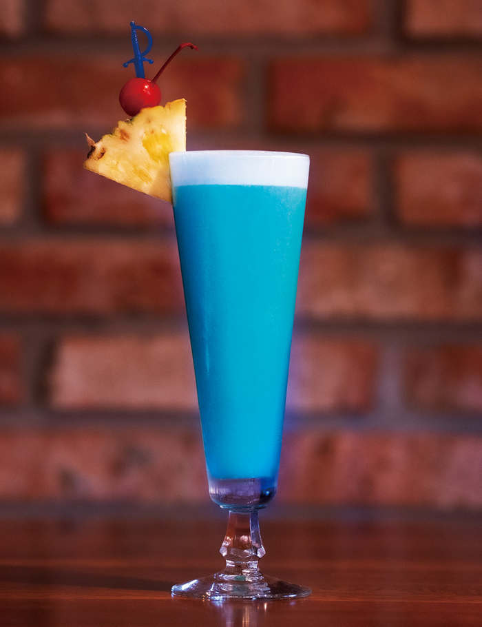 Blue Hawaiian 블루 하와이언 - cocktail46.jpg