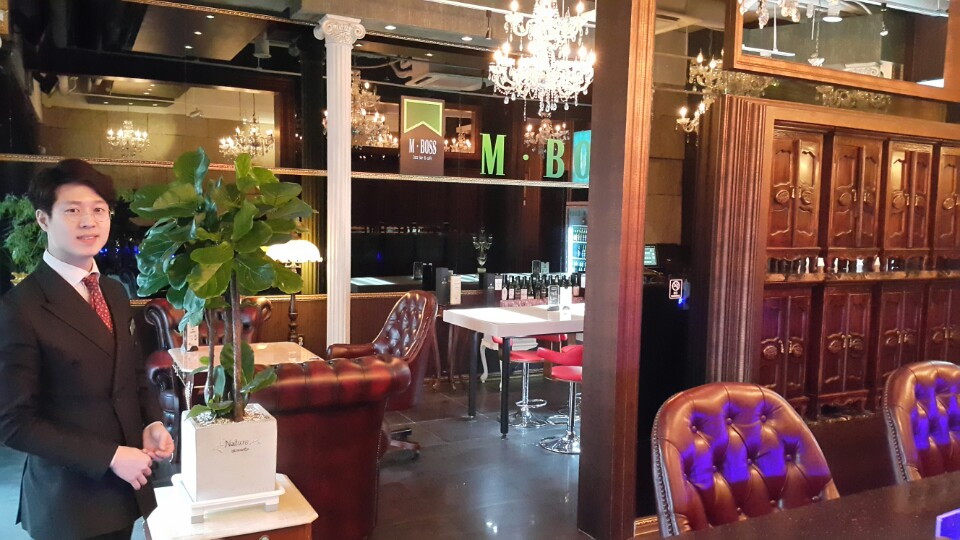 [M.BOSS] 바텐더 정직원 & 파트타이머 모집 - 크기변환_KakaoTalk_20150323_095821278.jpg